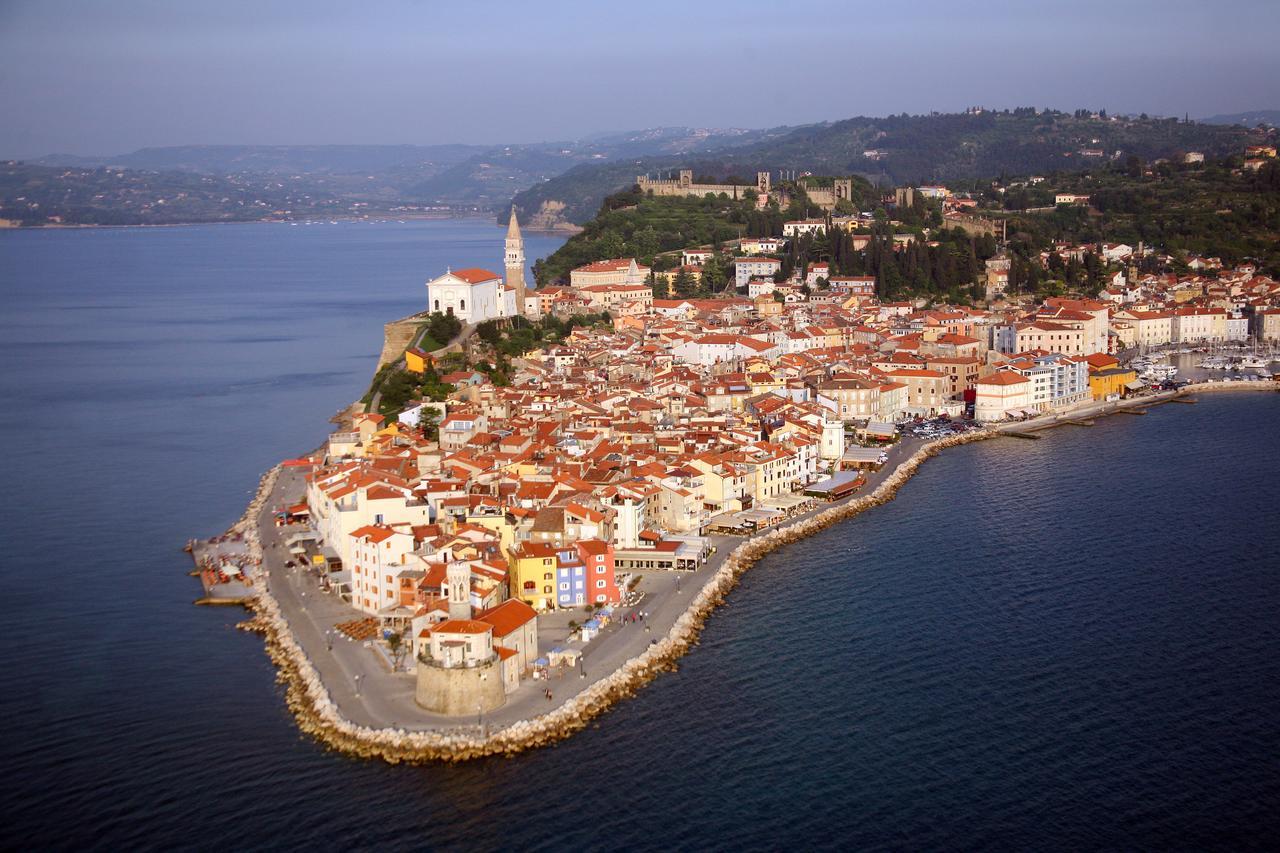 Apartma Mery Piran Exterior photo