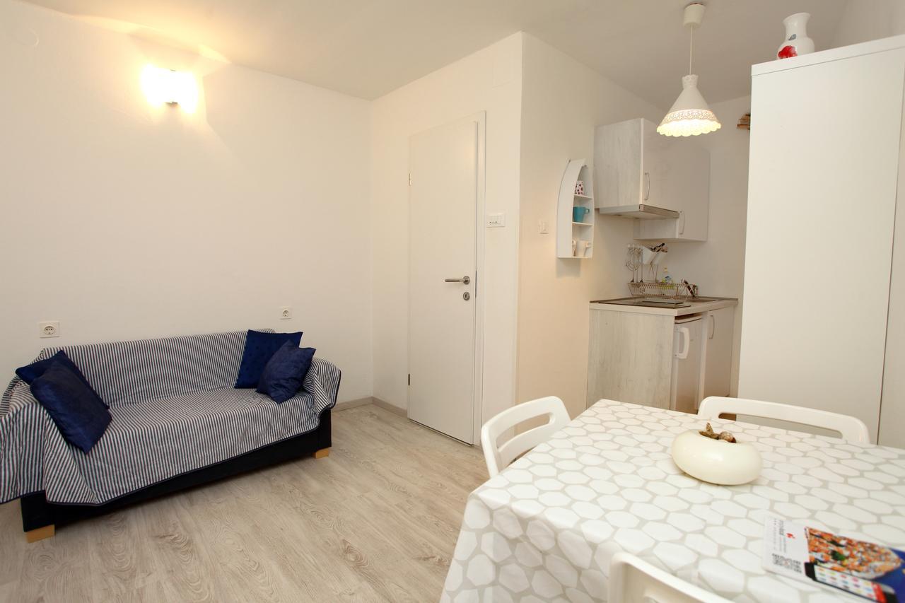 Apartma Mery Piran Exterior photo